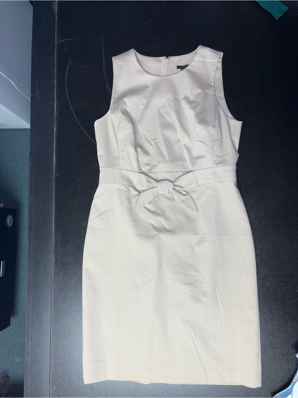 Brand new Ann Taylor Sleeveless Cream Sheath Dress with Waist Bow